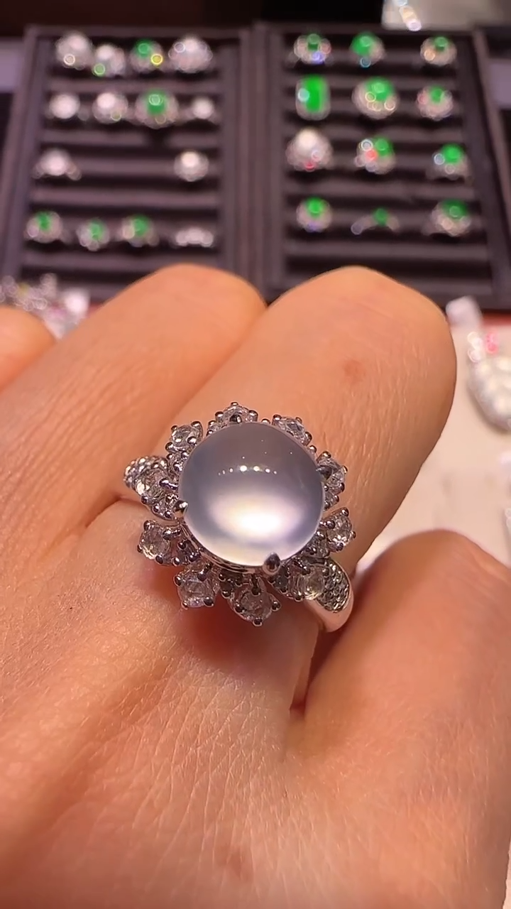 【闪购商品】翡翠戒指18K金镶嵌戒指