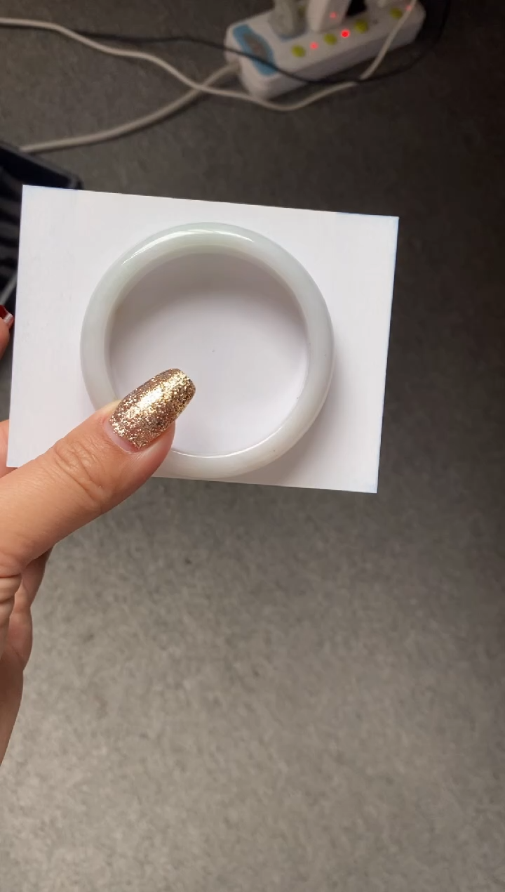 【闪购商品】翡翠手镯未镶嵌11111111