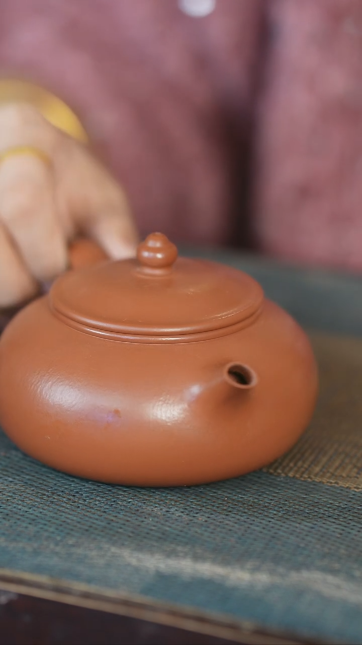 【闪购商品】喀左原矿紫砂古法练泥