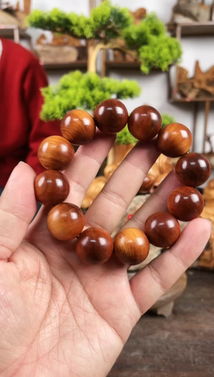 【闪购商品】柏木（崖柏）木雕2.0