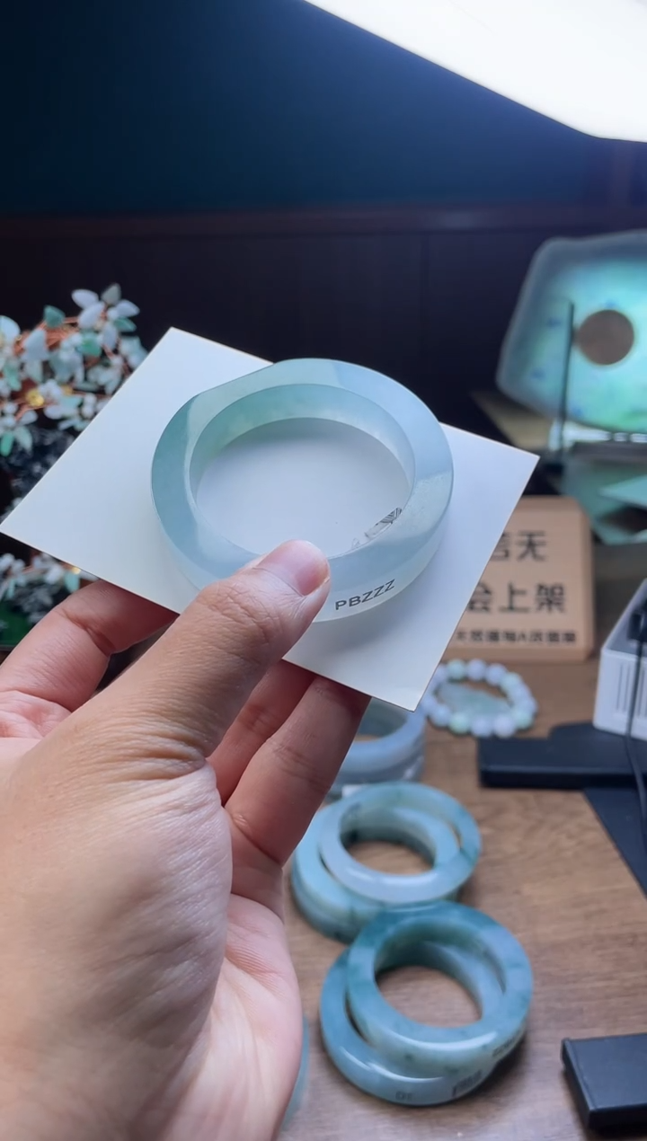 【闪购商品】定制翡翠手镯未镶嵌定制