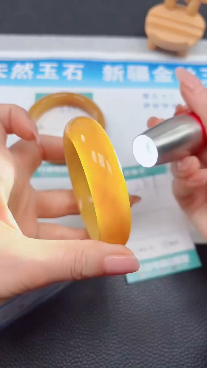 【闪购商品】石英质玉手镯未镶嵌627