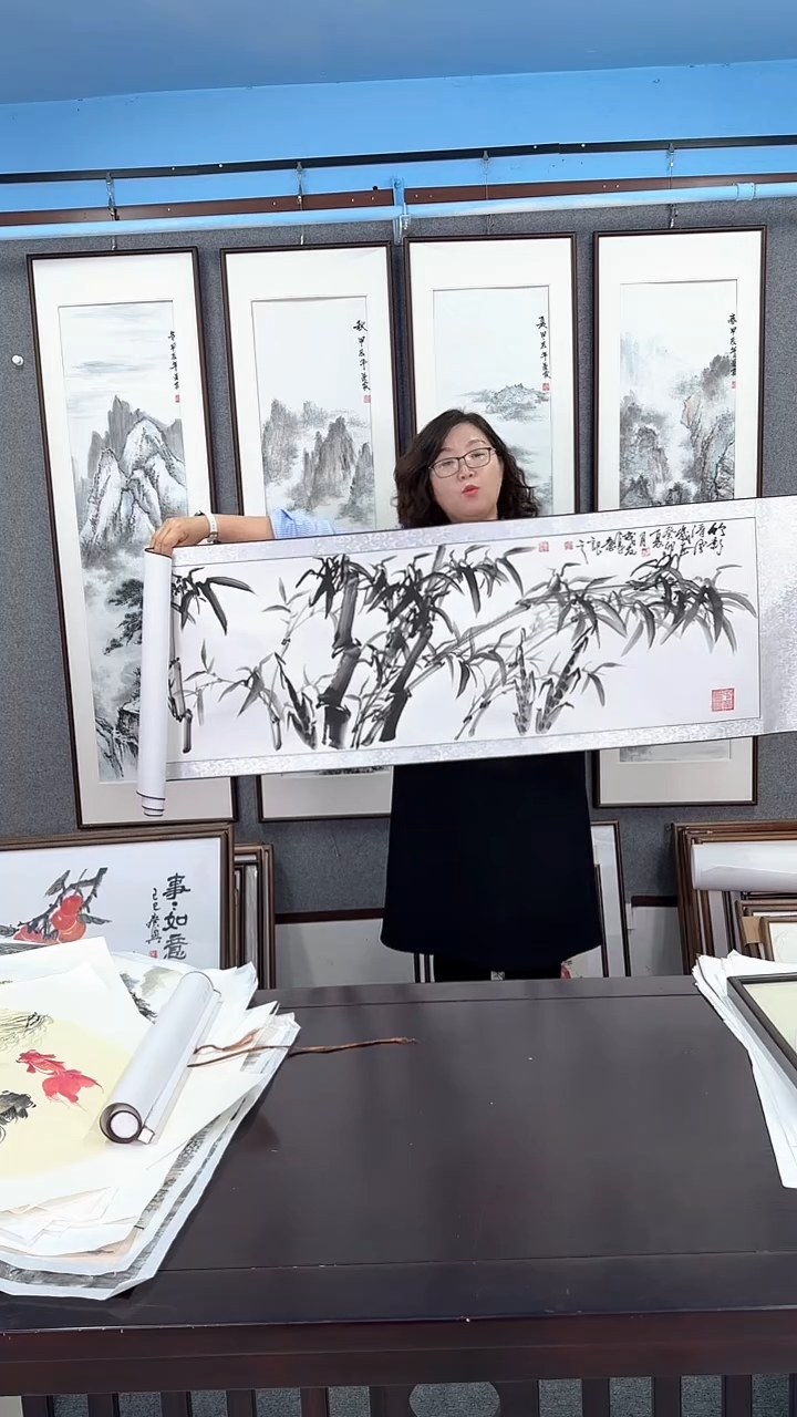 国画卷轴装裱  竹子