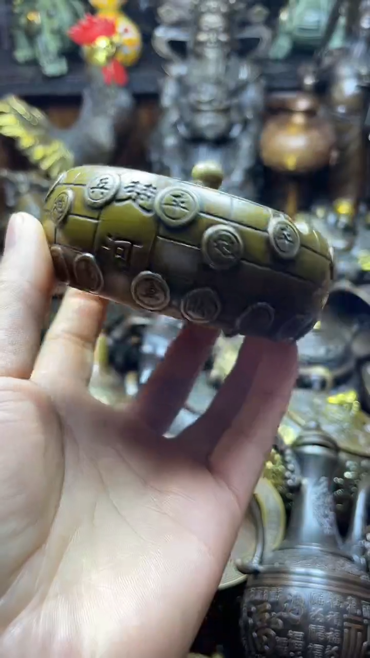 闪购链接，点击下单，有运费险，铜摆件