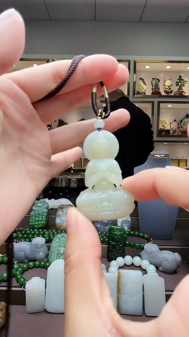【闪购商品】和田玉挂件未镶嵌苏