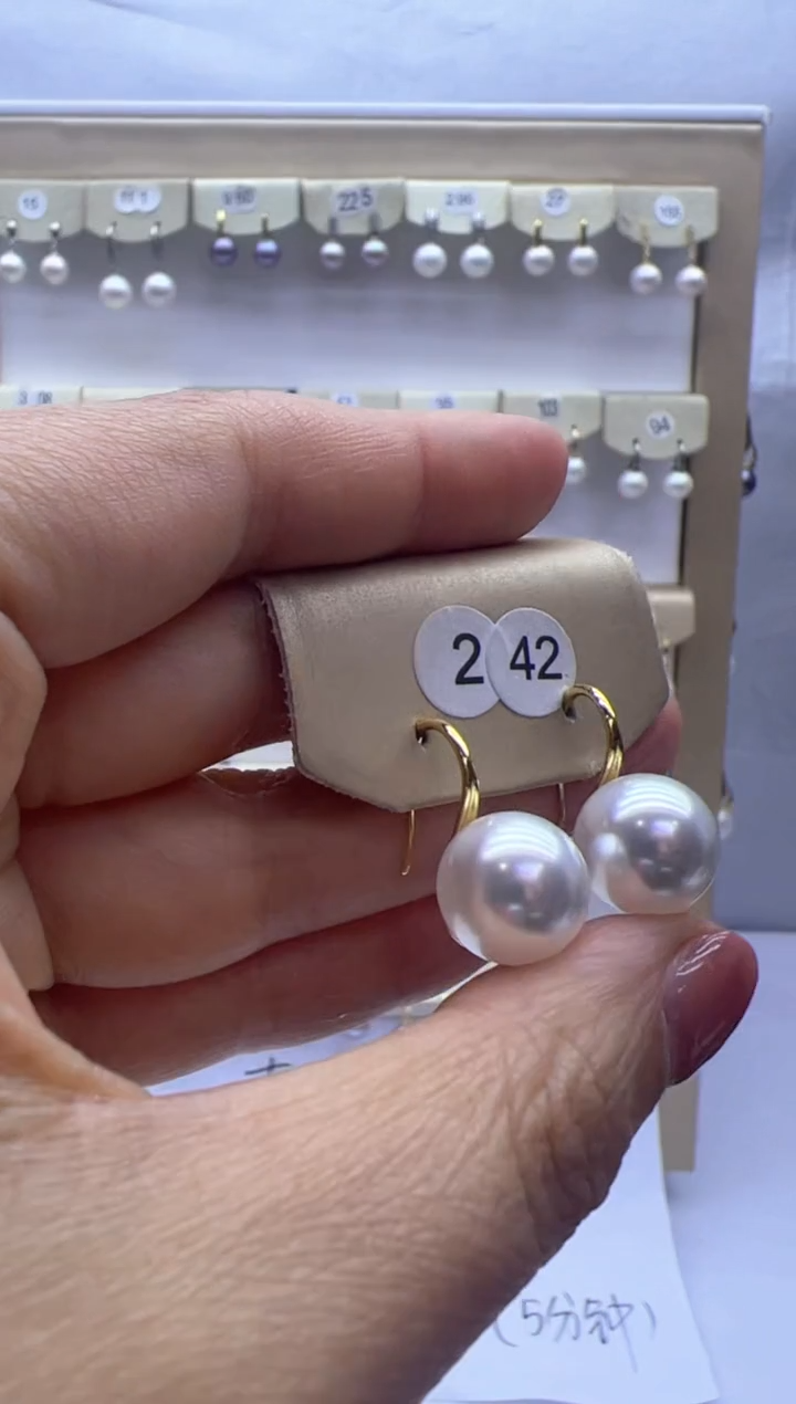 【闪购商品】淡水珍珠耳饰银S925镶嵌242