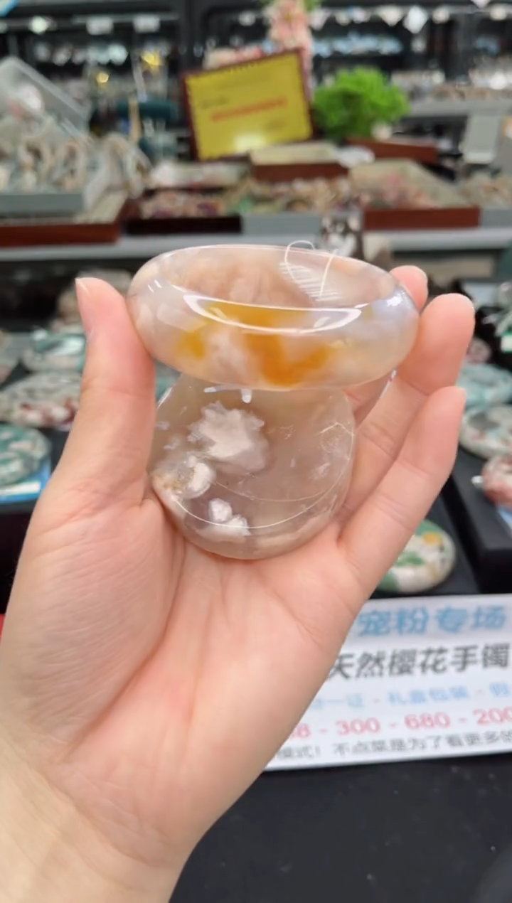 【闪购商品】石英质玉手镯未镶嵌59圈口（赠品镯心）3600194