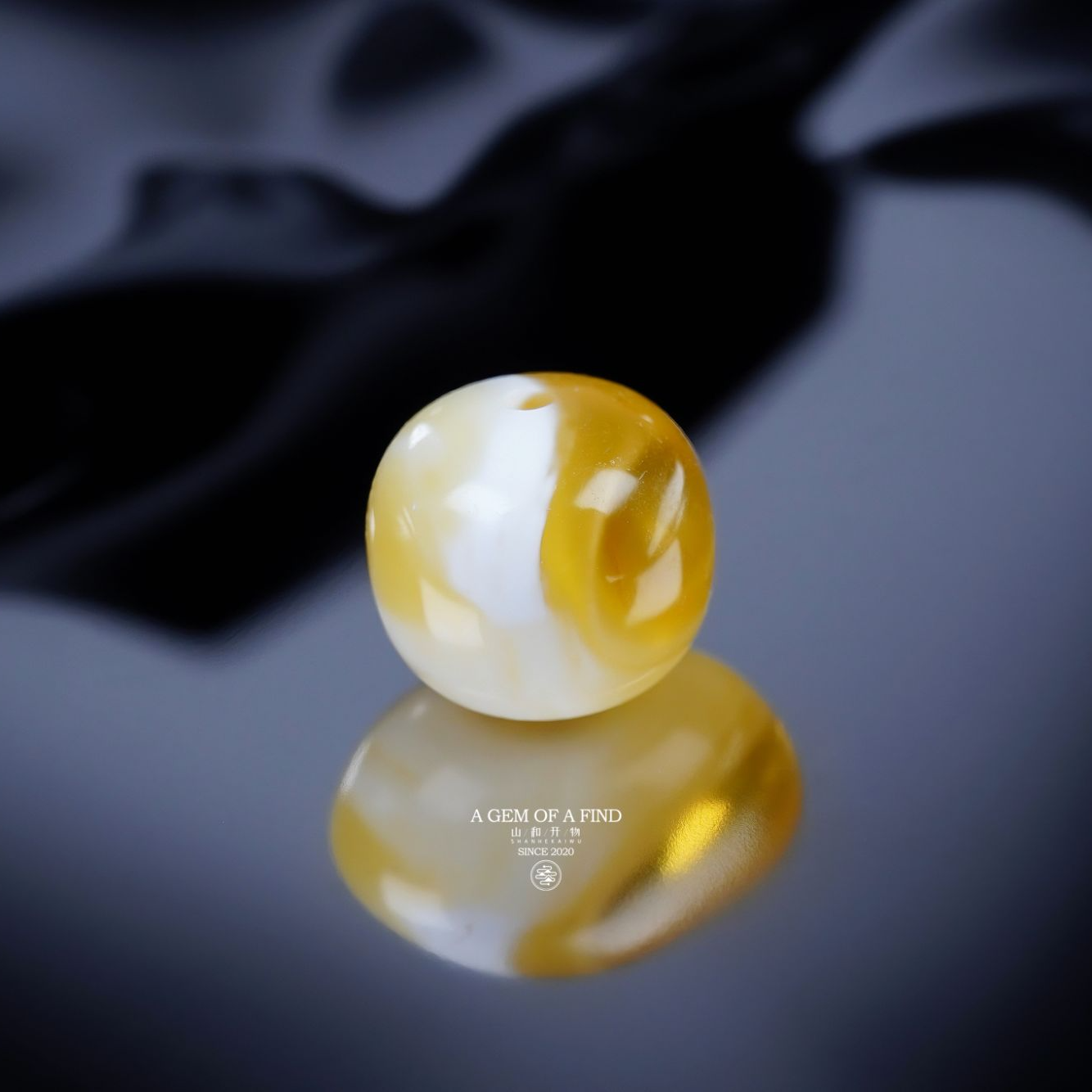 山和开物｜9.4mm金漆瓷白溶洞拉丝妖花老型文玩配饰 天然琥珀蜜蜡
