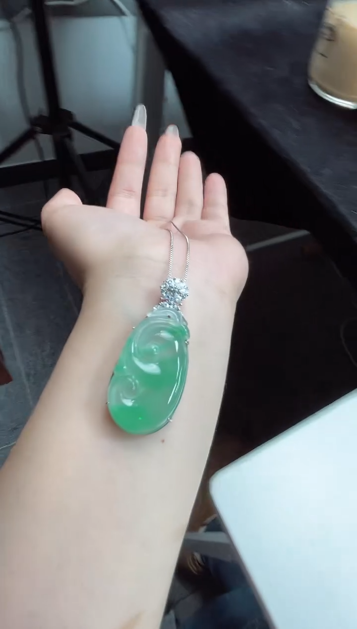 项链银S925镶嵌石英质玉（非洲翠）19.101如意