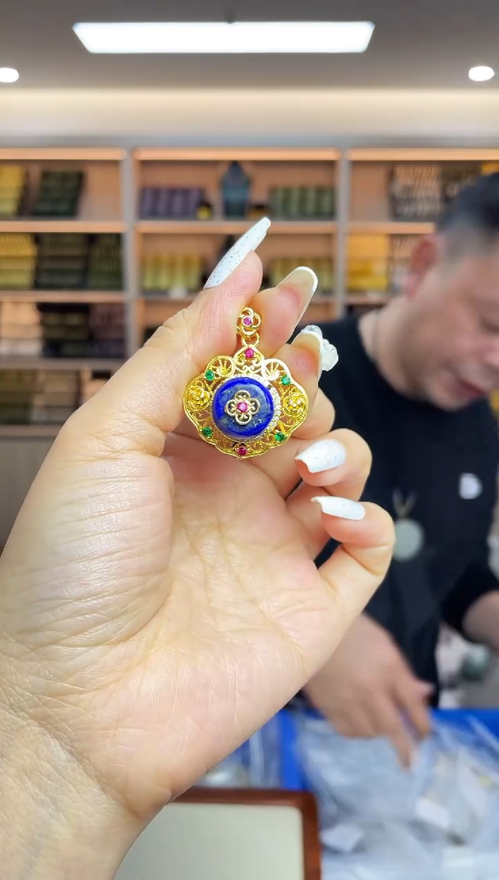 【闪购商品】青金石·未镶嵌多样性发一件