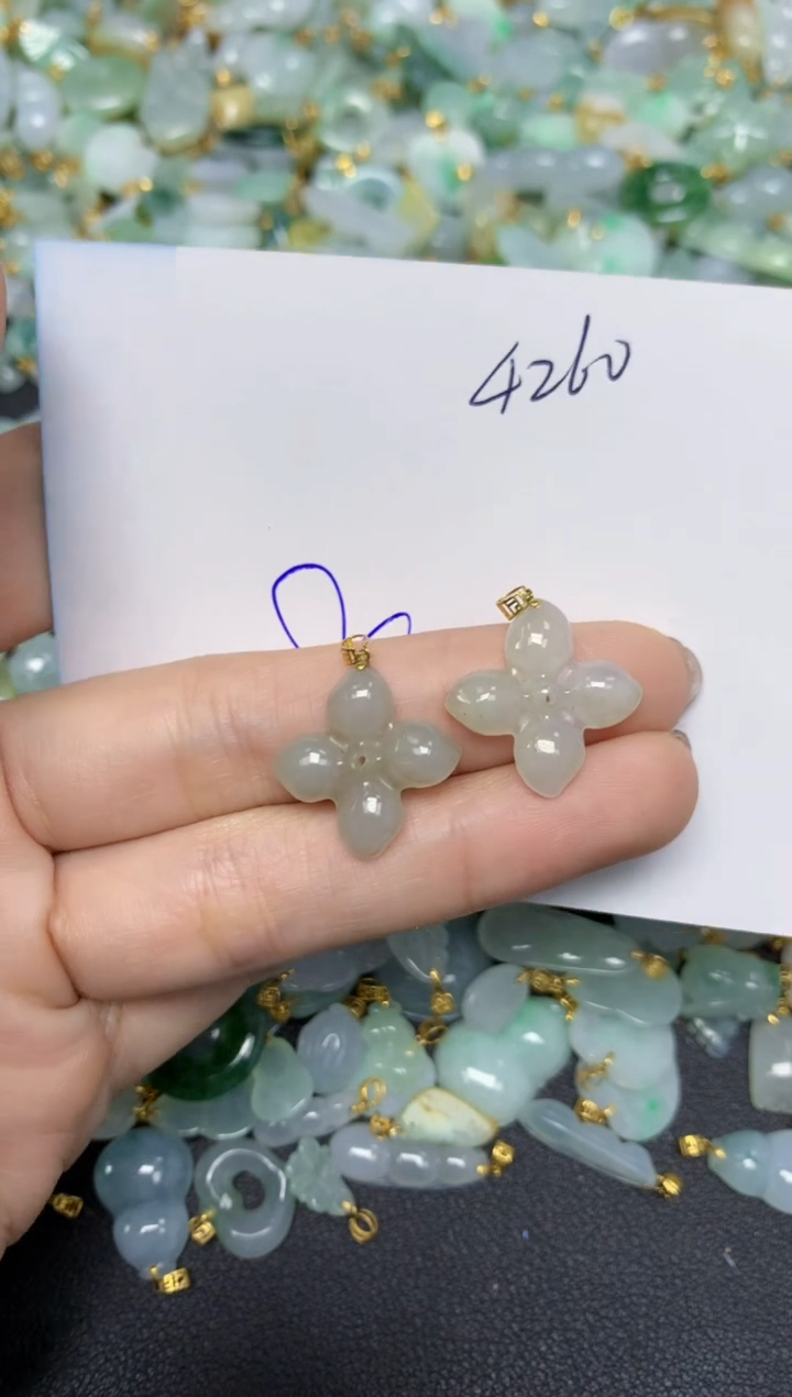 【闪购商品】翡翠颈饰18K金镶嵌天然翡翠A货