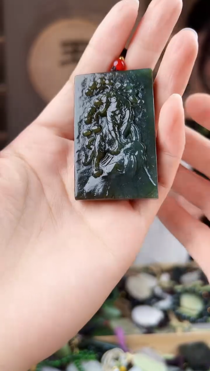 颈饰未镶嵌和田玉拍一发一，多样性发货