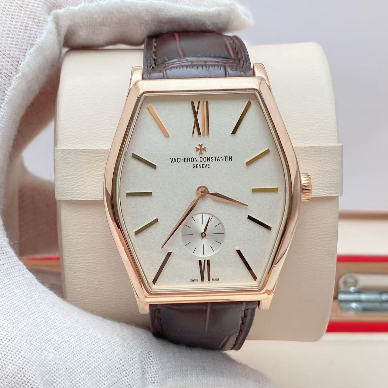 99新 Vacheron Constantin/江诗丹顿 马耳他82130手动/36.7x47.6