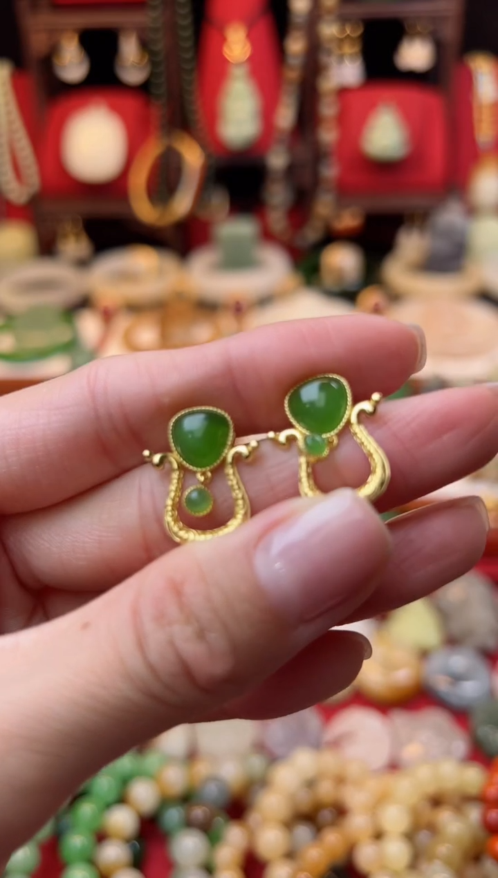 【闪购商品】和田玉耳饰银S925镶嵌福利