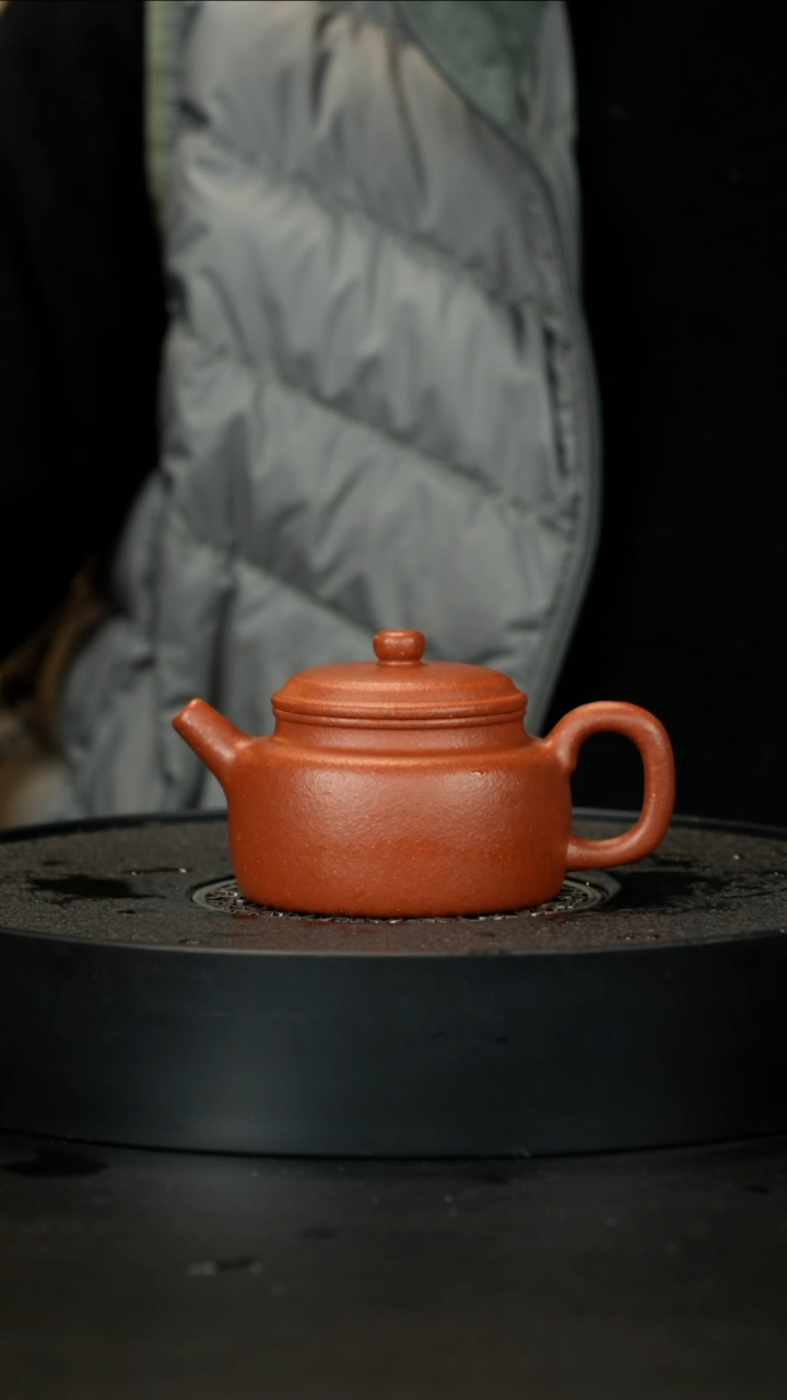 【闪购商品】紫砂茶壶精挑手磨红降坡德中大漏