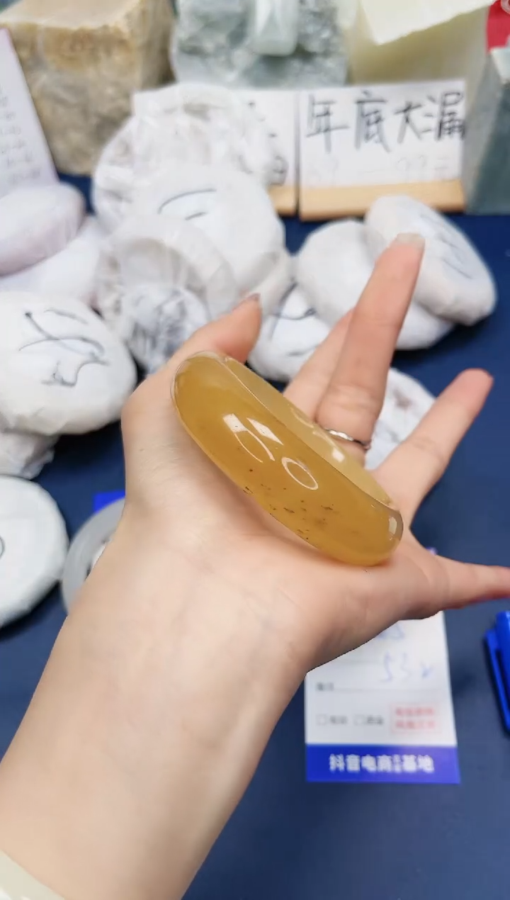 【闪购商品】石英质玉手镯未镶嵌258-财气镯53圈口