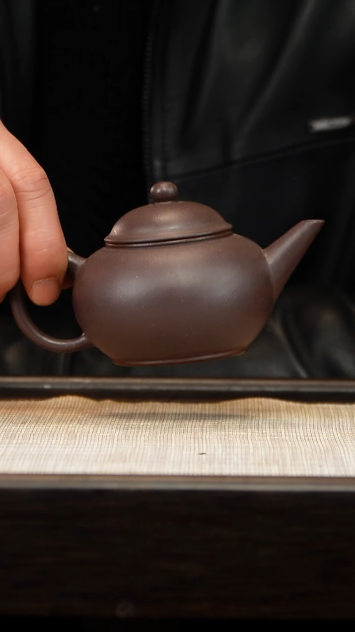 茶壶紫砂四底水平