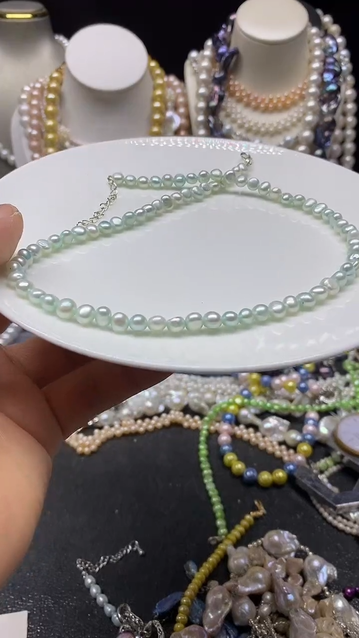 颈饰未镶嵌淡水珍珠多人