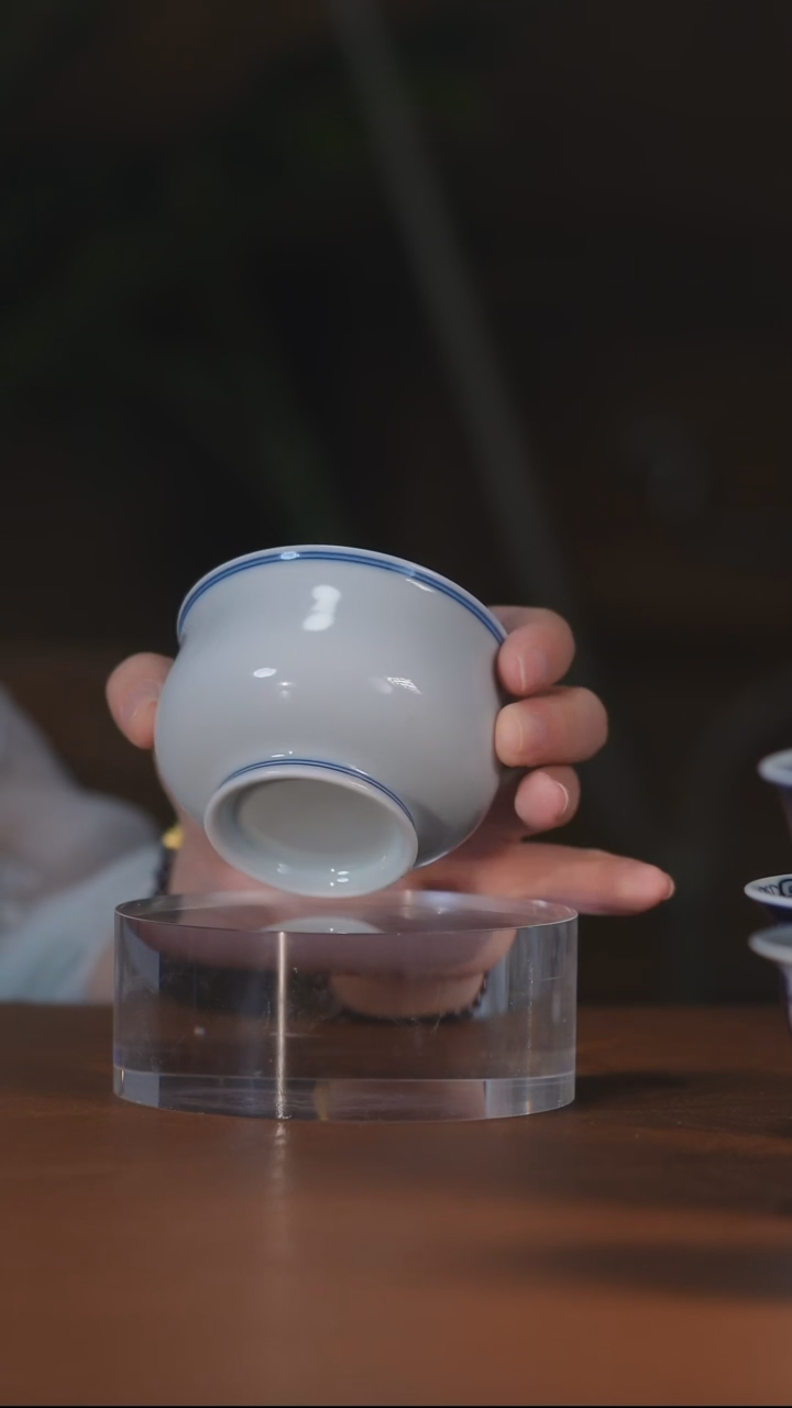 白胎卢士杯              