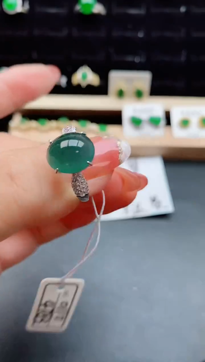 【闪购商品】翡翠戒指银S925镶嵌12112
