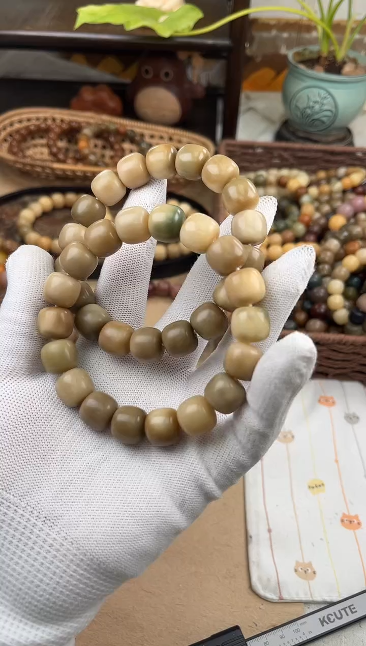 手串菩提根/象牙果a799 卡14 干磨莫高窟