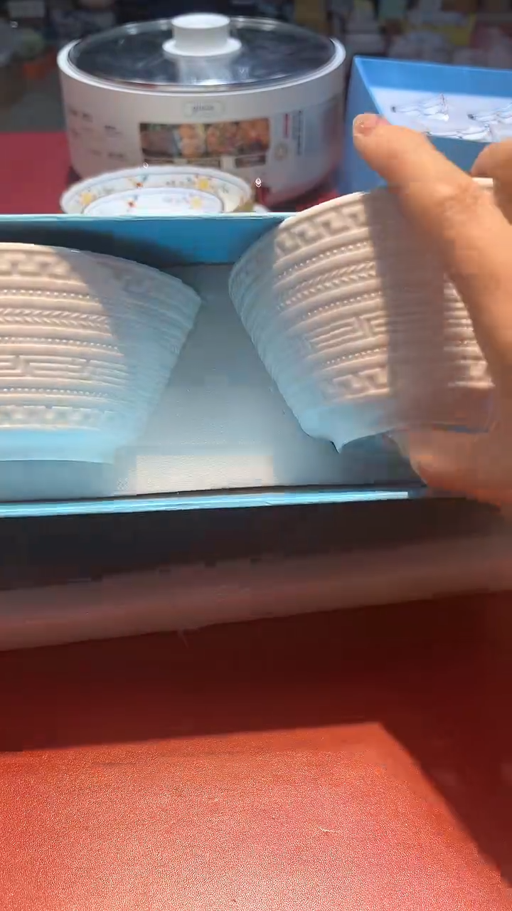 【闪购商品】瓷片锅碗瓢盆一件不剩