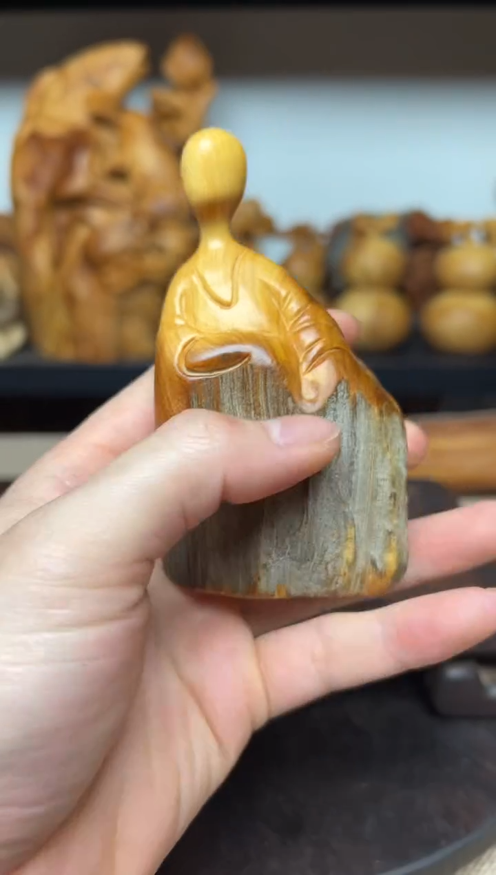 柏木（崖柏）崖柏雕刻件