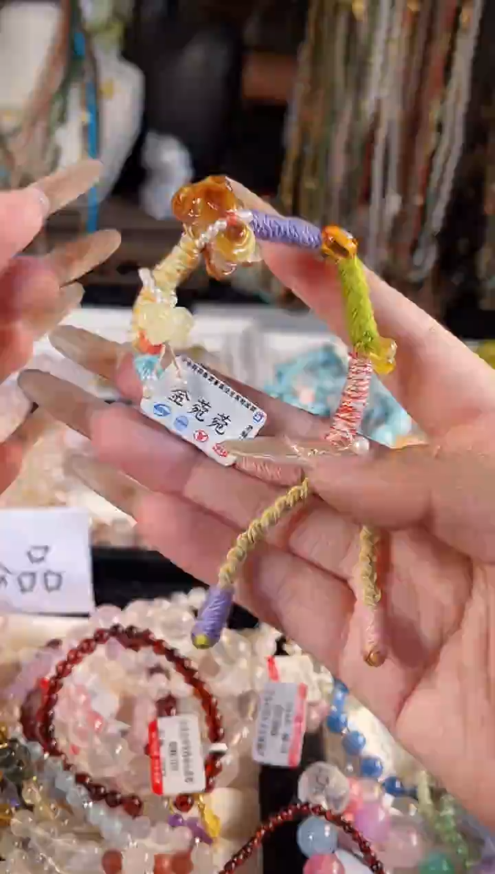 【闪购商品】水晶手链未镶嵌多样性发货其一