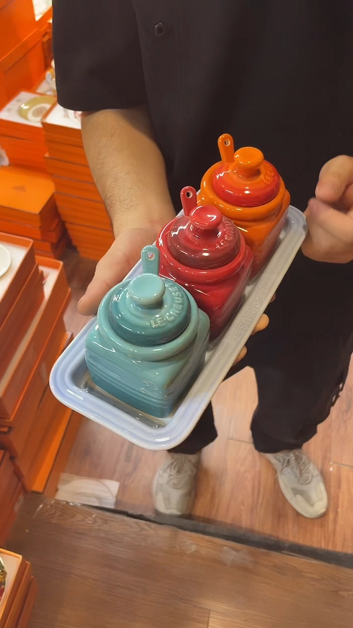 杯鸿辉家品牌瓷器，京东包邮！