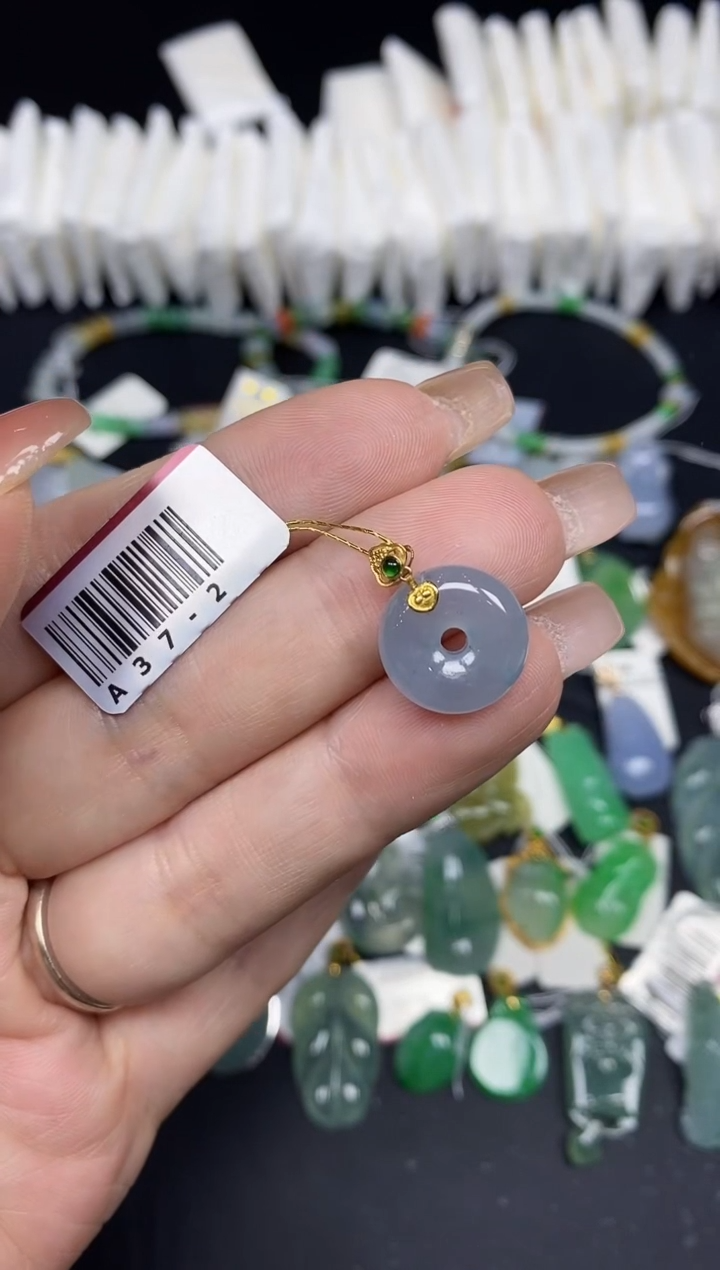 吊坠(不含链)18K金镶嵌翡翠平安扣18K金扣镶嵌@@A37-2
