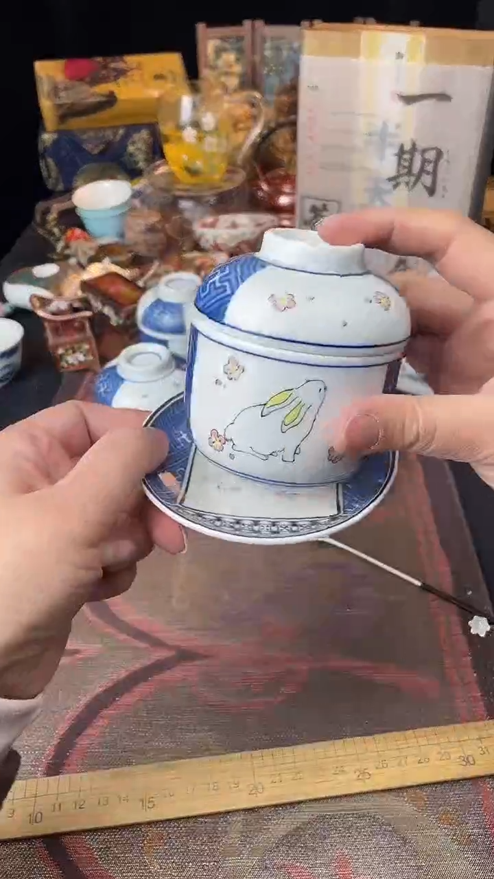 瓷片兔散瓷默认微瑕，看清尺寸品相再拍