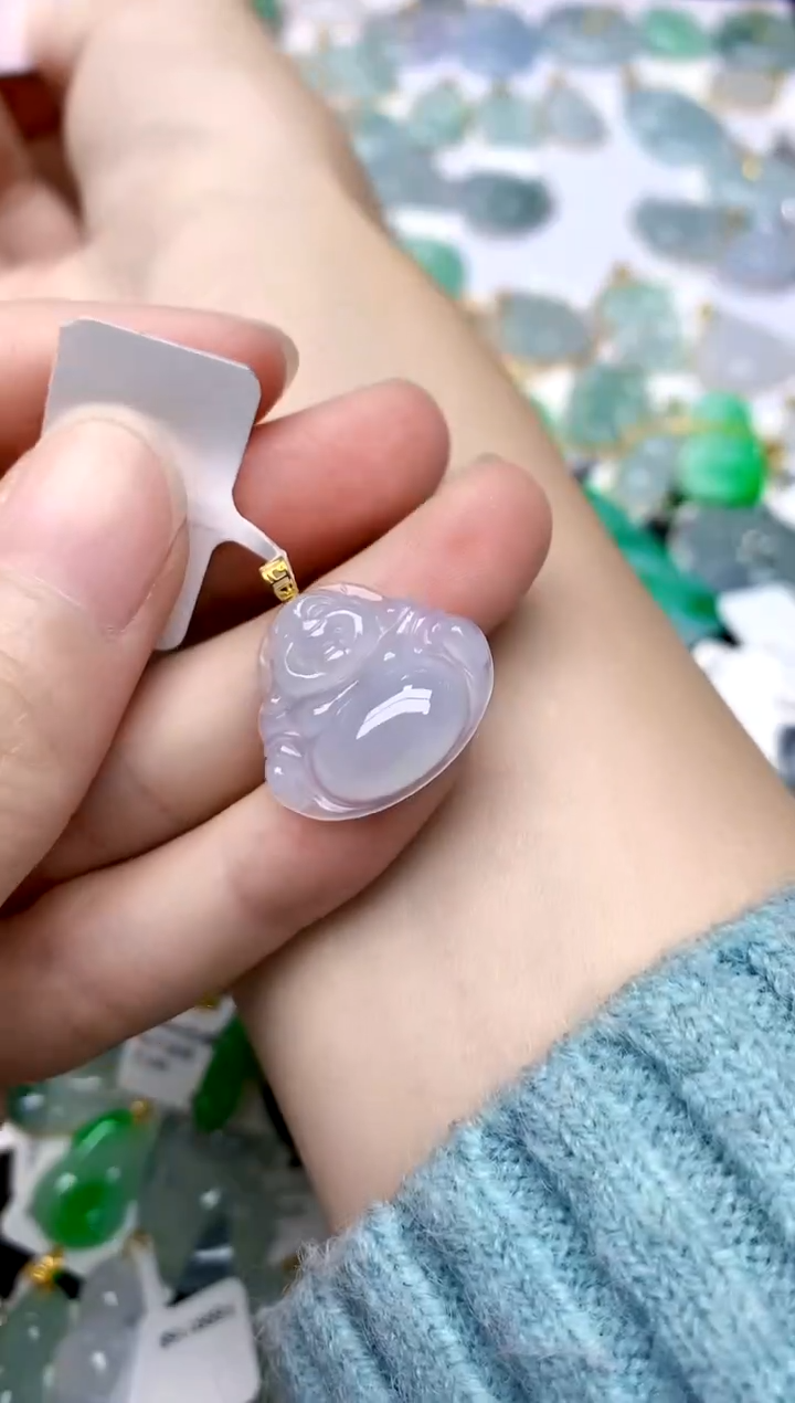 颈饰18K金镶嵌翡翠天然A货翡翠