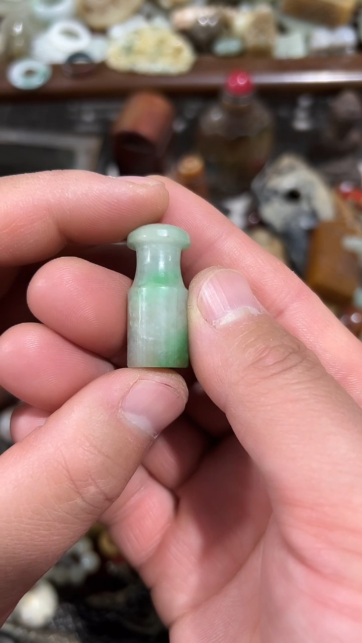 金属红**长摆件摆件摆件