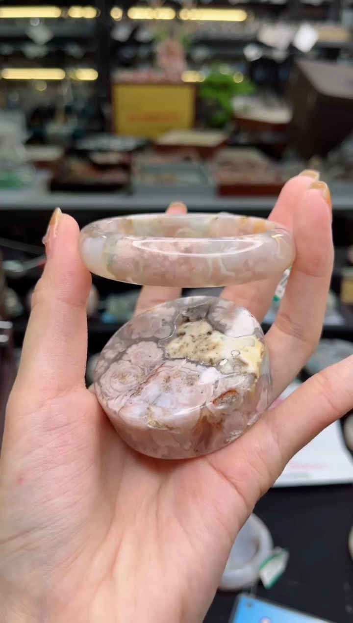 【闪购商品】石英质玉手镯未镶嵌54圈口（赠品镯心）3608089