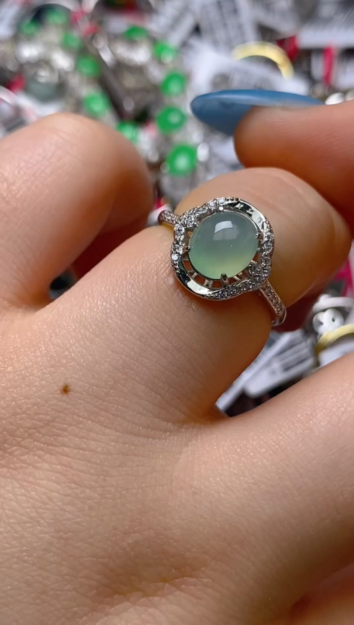 银S925镶嵌戒指翡翠百内无证书