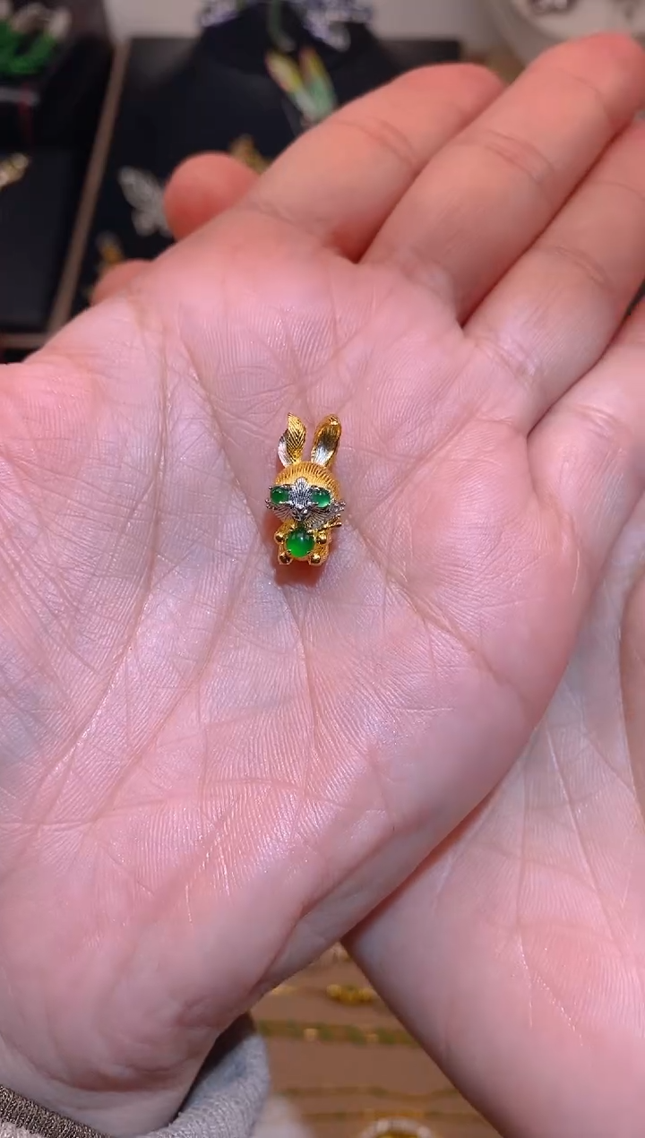 【闪购商品】翡翠吊坠(不含链)银S925镶嵌兔子