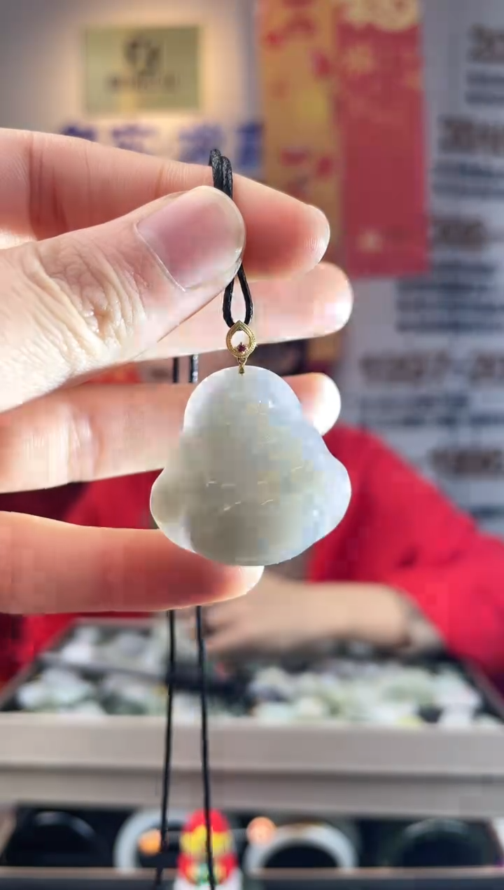 【闪购商品】和田玉颈饰18K金镶嵌烟紫佛公吊坠多样性发一件