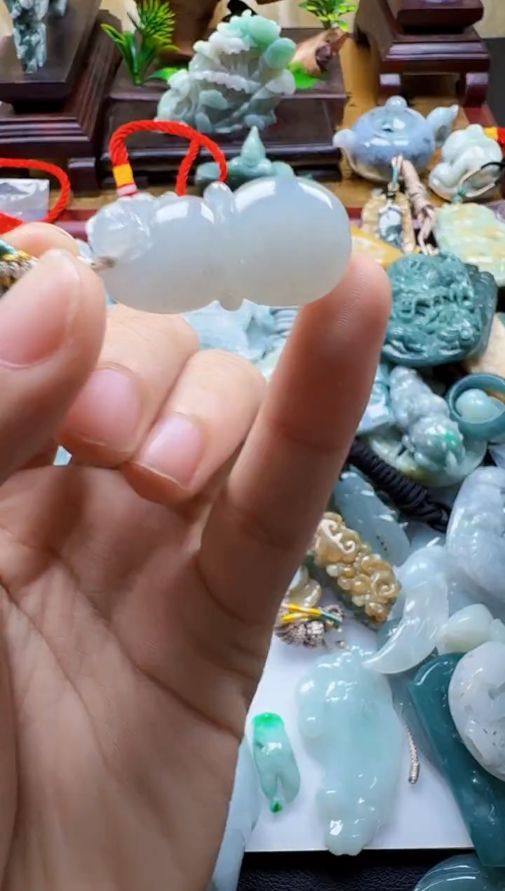 吊坠(不含链)未镶嵌翡翠1