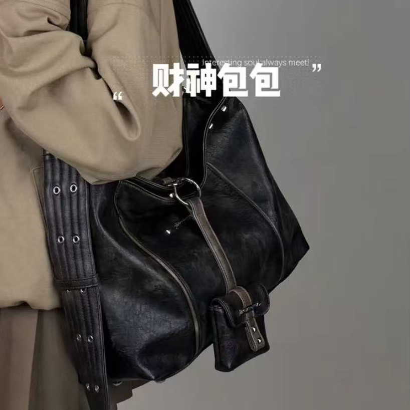 2025新人款枕头包包BB收纳包包