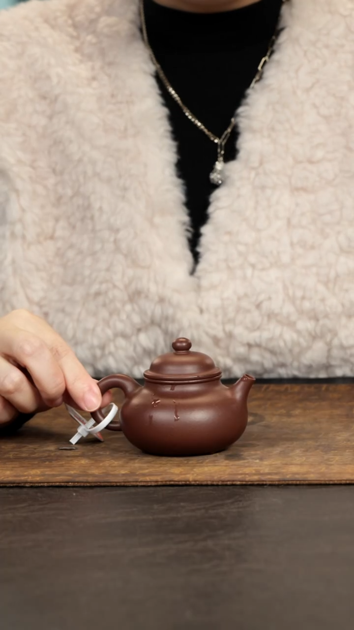 茶壶紫砂容天老紫泥110cc