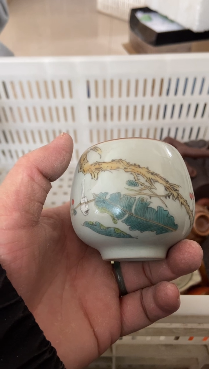 杯无运费险有瑕疵的摄影的产品有使用过的痕迹有点脏介意勿拍