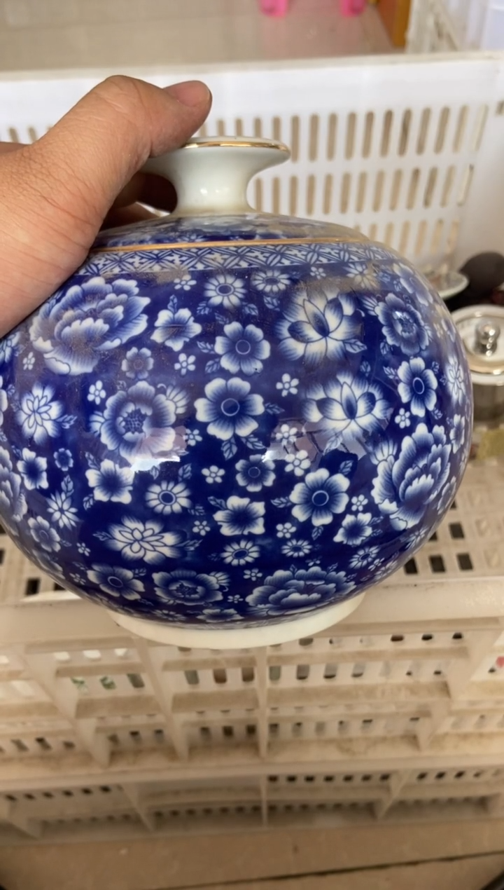 杯无运费险有瑕疵的摄影的产品有使用过的痕迹有点脏介意勿拍
