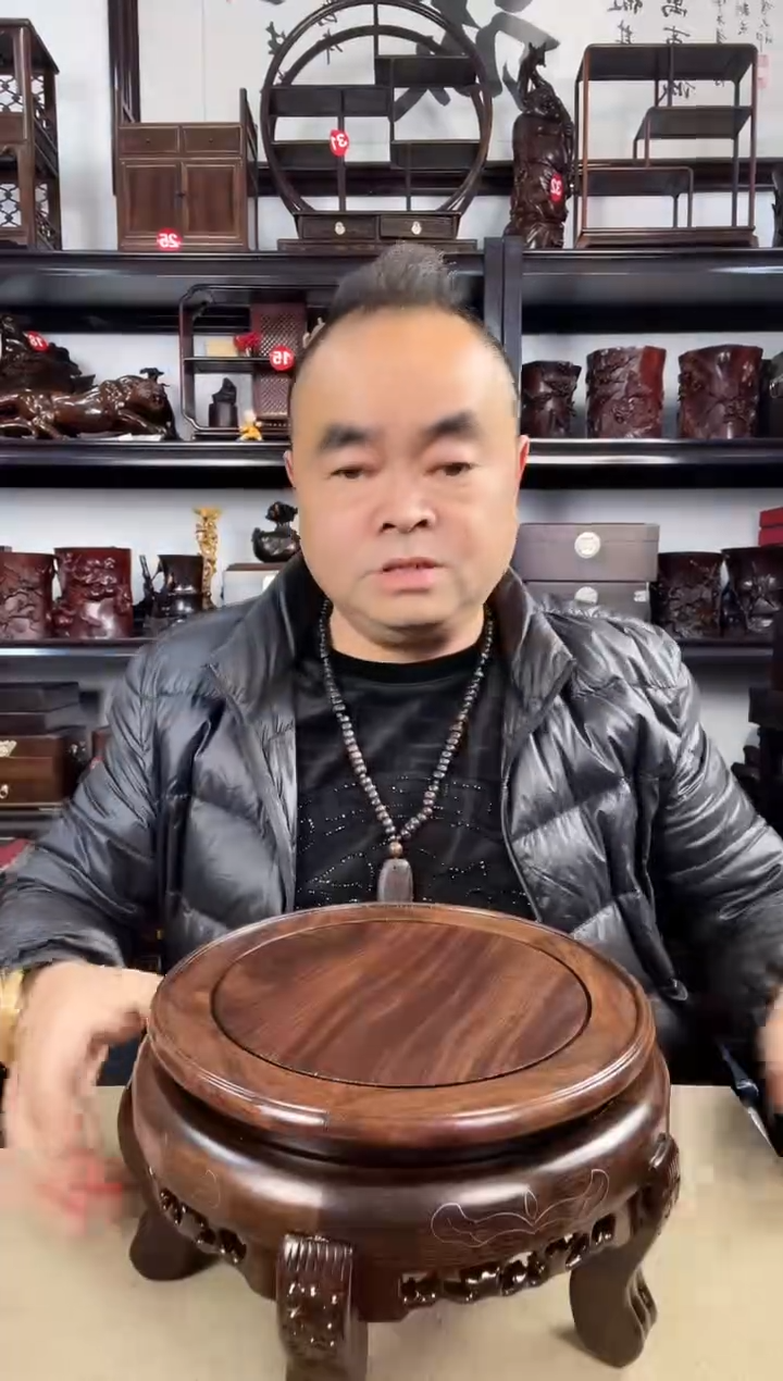木老李红木工艺品89瑕疵