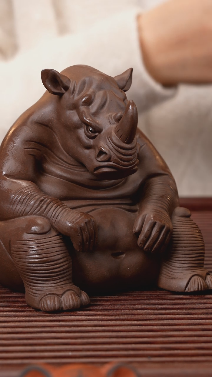 【闪购商品】紫砂茶宠紫泥犀牛