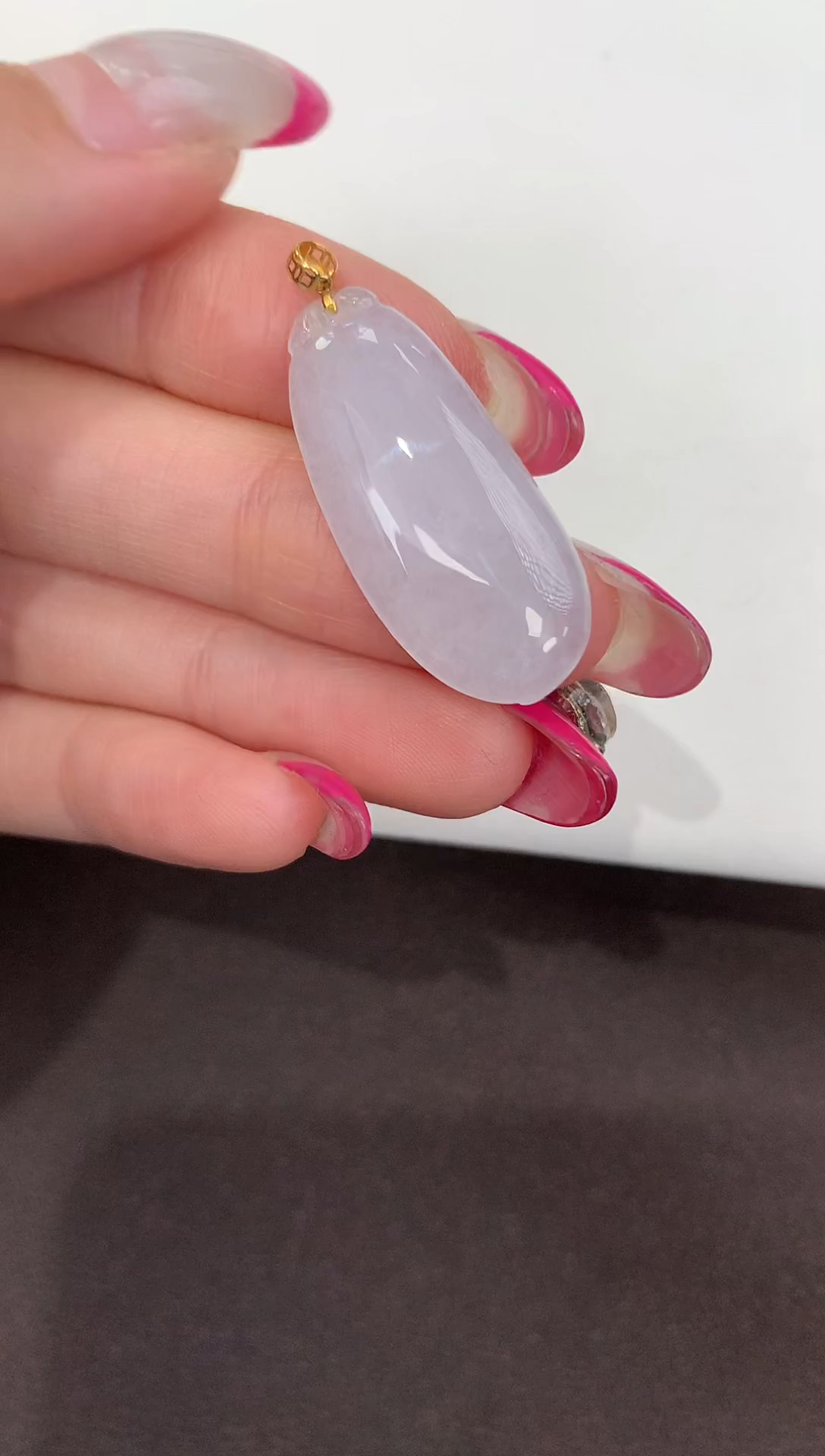 颈饰18K金镶嵌翡翠缅甸a货翡翠(多样性发其一