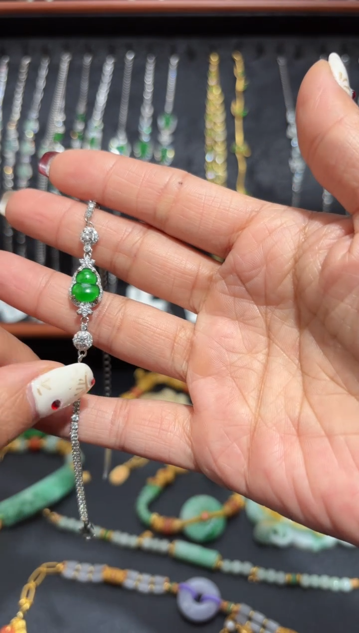 【闪购商品】翡翠颈饰银S925镶嵌葫芦/支持复检/一件