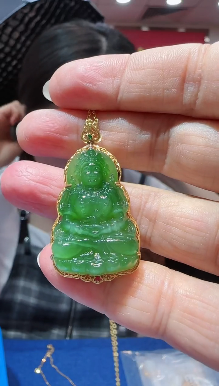 【闪购商品】和田玉吊坠18K金镶嵌碧玉度母吊坠HNZ7018