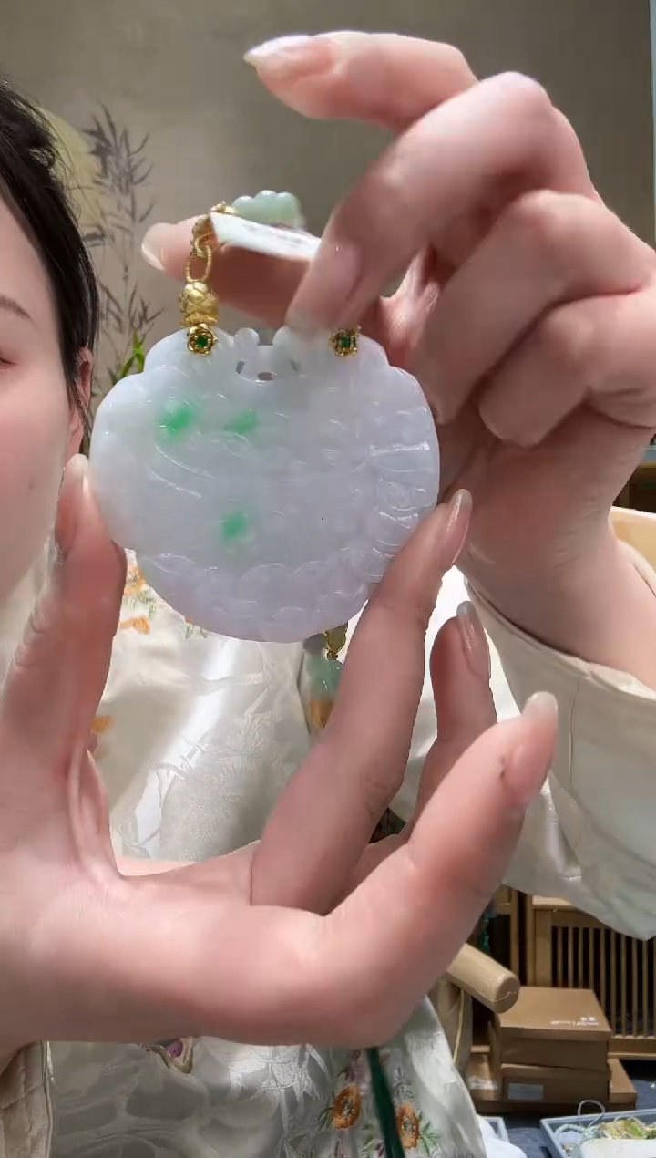 【闪购商品】翡翠颈饰未镶嵌吊坠