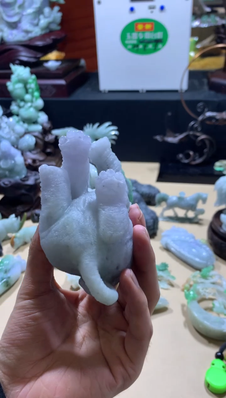 【闪购商品】翡翠摆件未镶嵌翡翠摆件