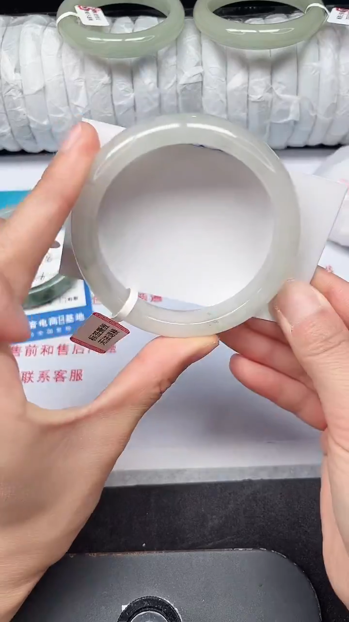 未镶嵌手镯石英质玉117-58/59